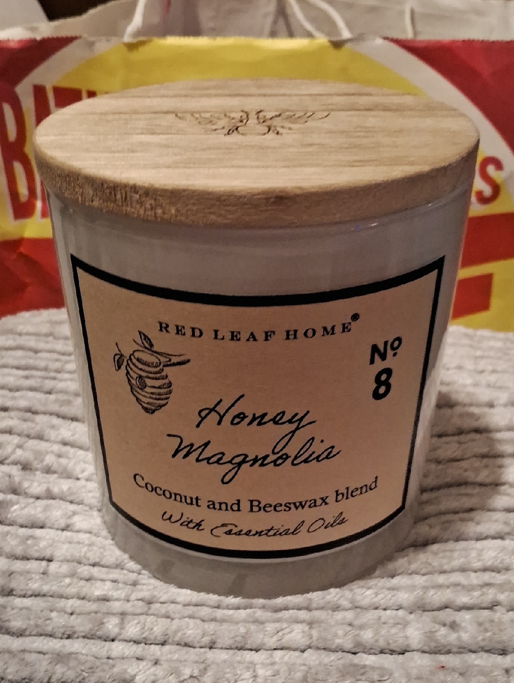 Red Leaf Home Honey Magnolia Candle - Cream with Wooden Lid
